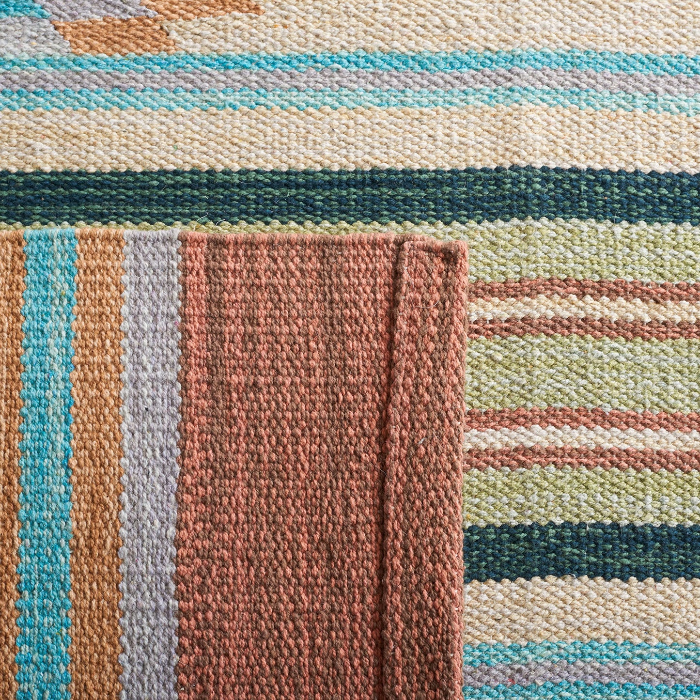 SAFAVIEH Cotton Kilim Collection Accent Rug - 4' x 6', Brown & Ivory, Handmade Southwestern Boho Tribal Cotton, Ideal for High Traffic Areas in Entryway, Living Room, Bedroom (KLC301T)