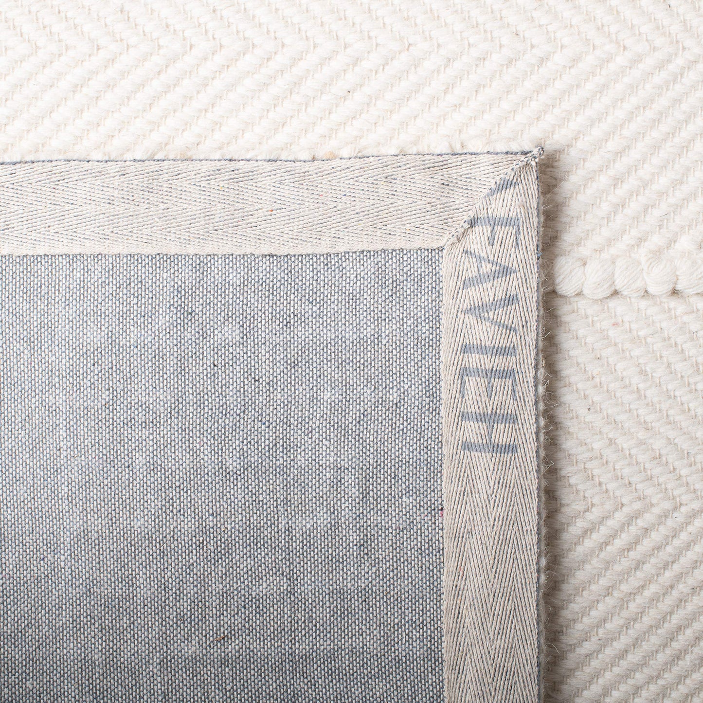 SAFAVIEH Natura Collection Area Rug - 8' x 10', Natural, Handmade Wool, Ideal for High Traffic Areas in Living Room, Bedroom (NAT215A)