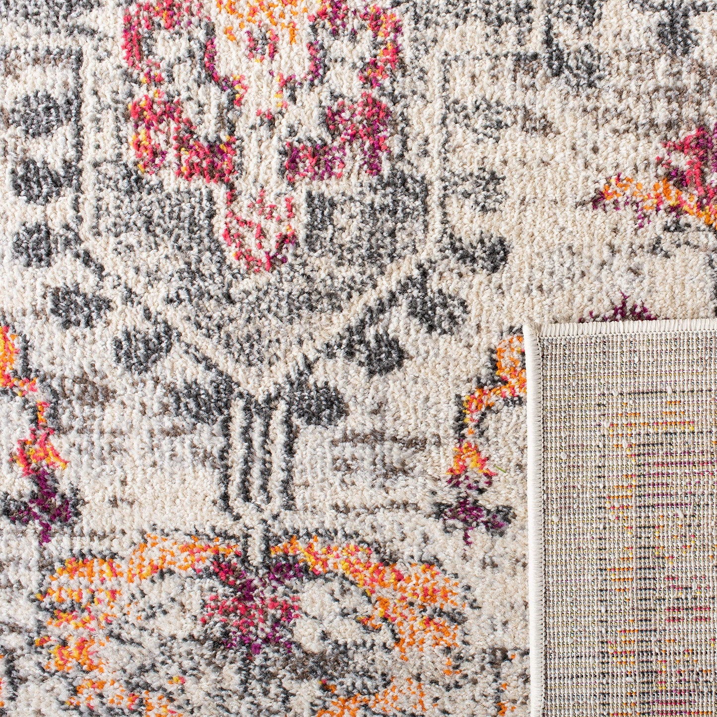 SAFAVIEH Area Rug 8x10 - Madison Collection - Large - Beige & Orange, Boho Chic Distressed Medallion Design, Non-Shedding & Easy to Clean, Ideal for Living Room, Bedroom, Dining Space (MAD473E)