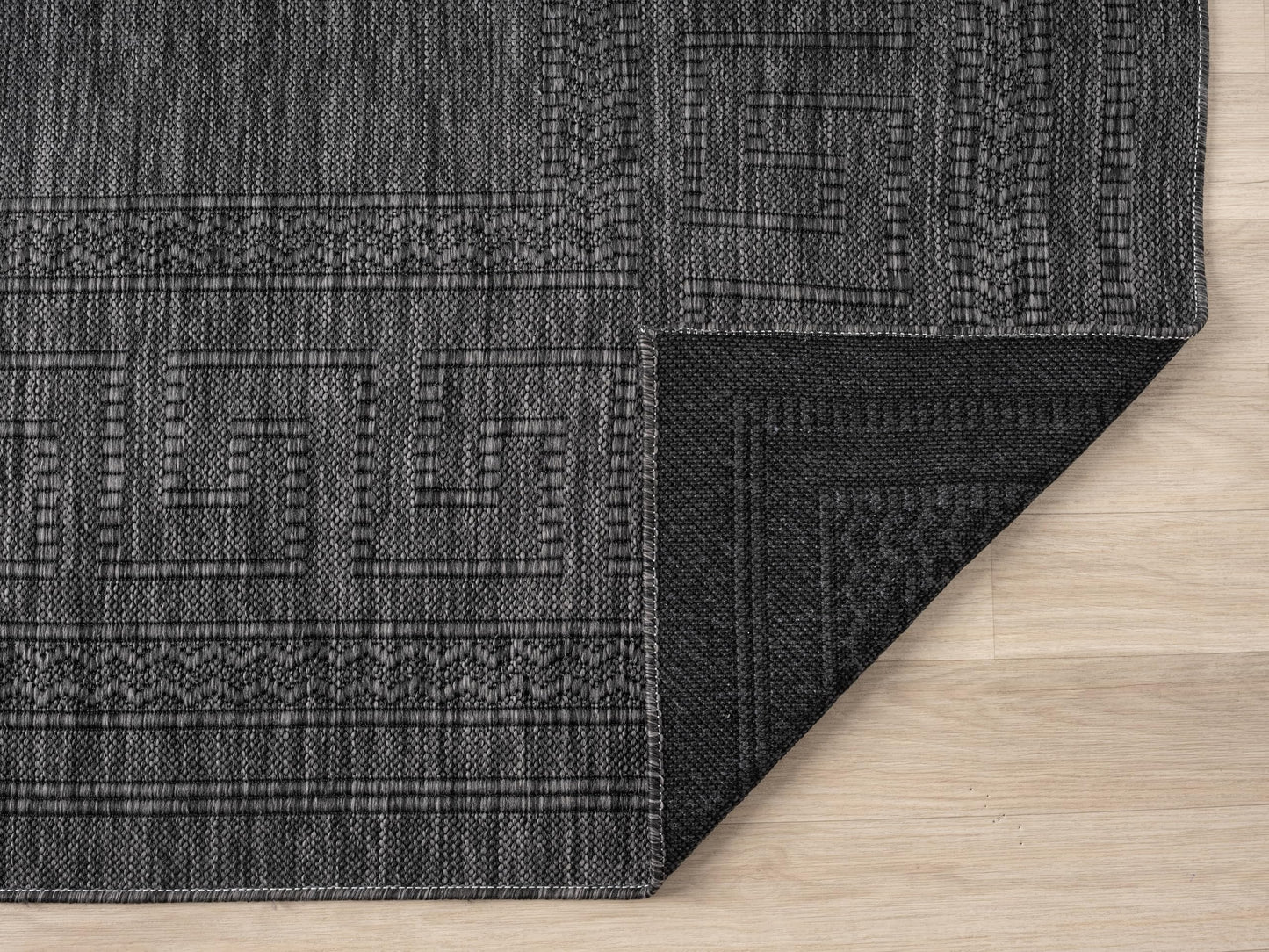 RUGGERRUGS Diana Textured Foldable Indoor Outdoor Rug, 5x7, Weather Resistant, Easy Clean, UV Resistant, Modern Bordered Patio Carpet for Porch, Deck, Backyard, Living Room (5' x 7', Charcoal)