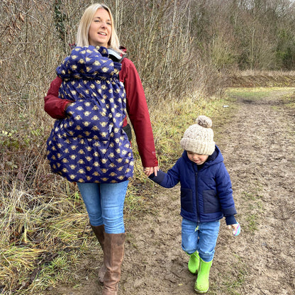 BundleBean - Babywearing All-Weather Waterproof Sling and Baby Carrier Cover (Gold Bees) - Rain Cover with Fleece Lining, Universal Fit, Fits Front & Back Carriers, Protection from Rain & Wind